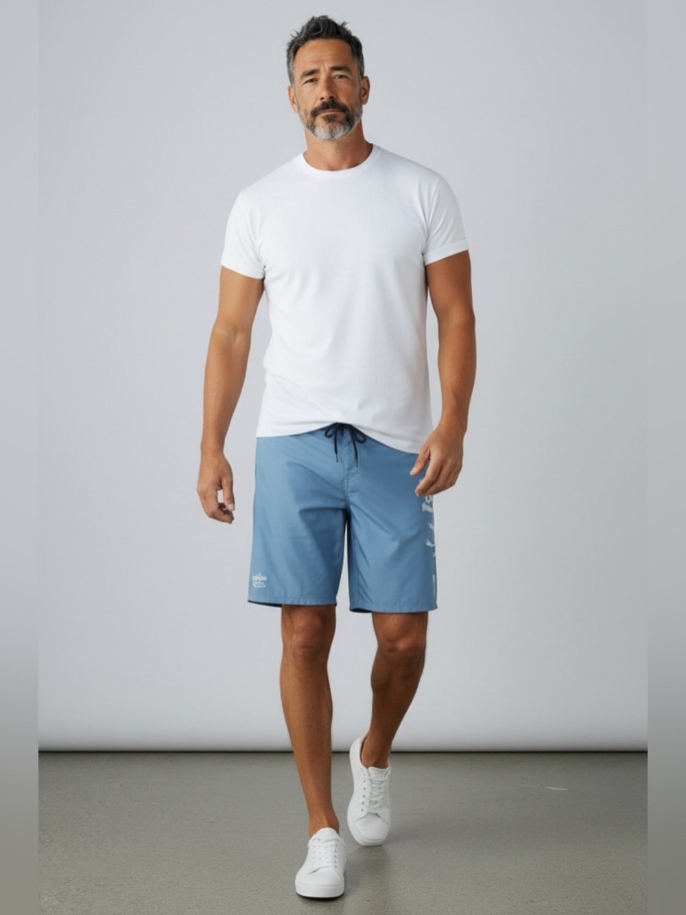 Salt Life SLX QB Light Blue Board Shorts Ultra Soft Size 36 Mens Beach Swimwear
